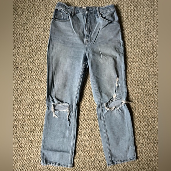 Abercrombie & Fitch Denim - Abercrombie & Fitch Ultra High Rise Ankle Straight Jean Size 6